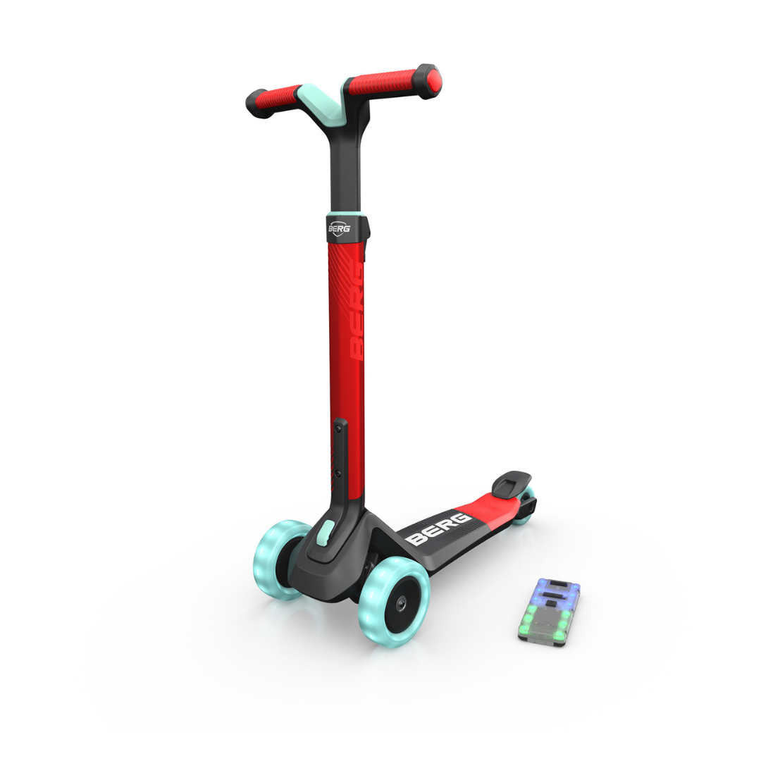 BERG Nexo - Foldable 3 wheeled lights and LED Deck - Red