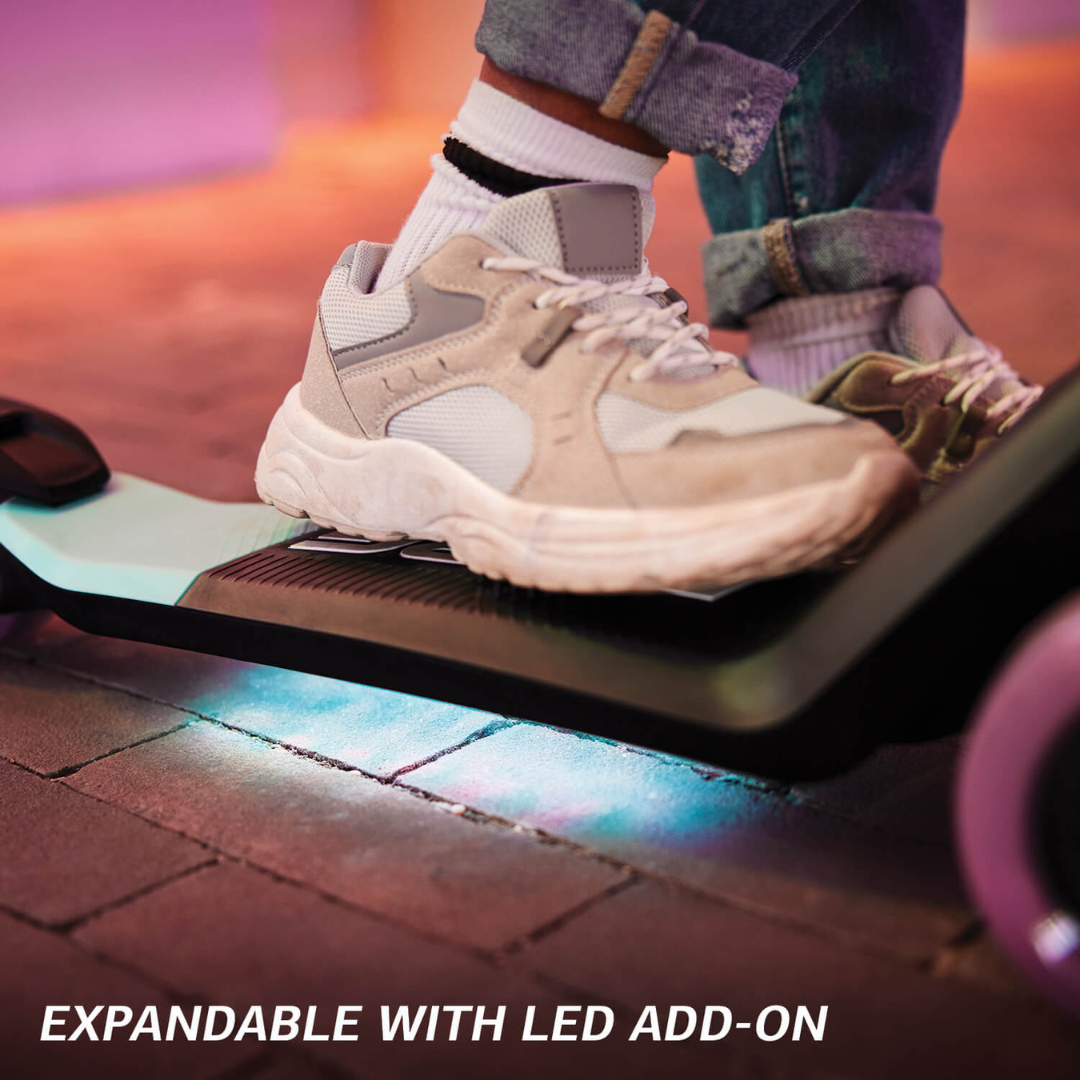 BERG Nexo - Foldable 3 wheeled lights and LED Deck - Red